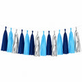 Guirlande à pompons 300 x 35 cm en papier bleu marine bleu ciel argenté - décoration de fête suspendue