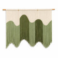 Décoration murale suspendue 100 x 90 cm en coton vert et écru style bohème